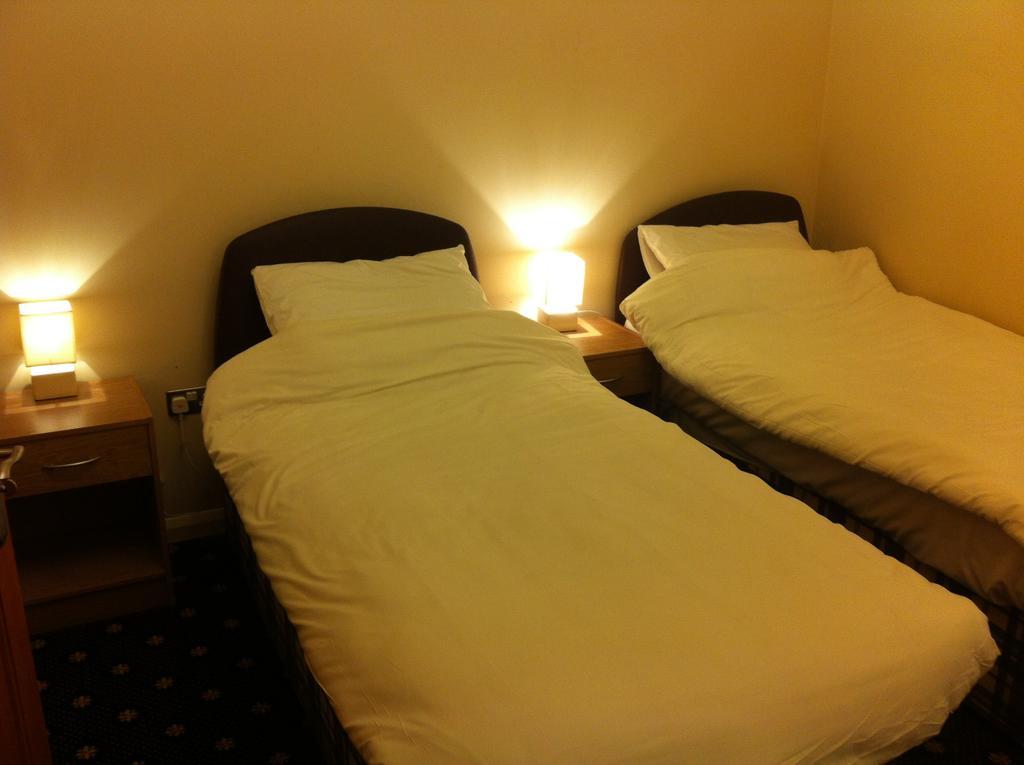 The Swan Bed & Breakfast Kineton  Oda fotoğraf